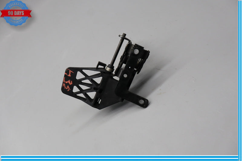 Load image into Gallery viewer, 07-10 Mercedes W216 CL550 CL600 CL63 Hood Safety Catch Lock Latch 2168800064 Oem
