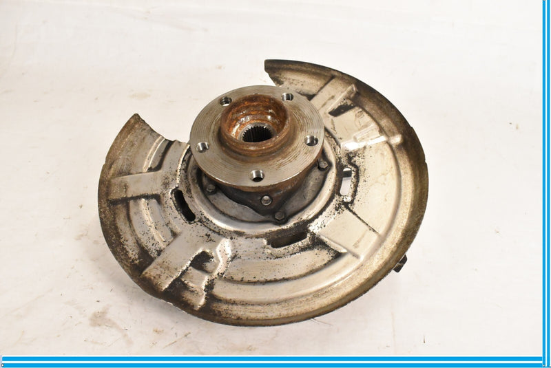 Load image into Gallery viewer, 2015 11 12 13 14 16 BMW 528XI F10 AWD REAR RIGHT SPINDLE KNUCKLE HUB 33326793770
