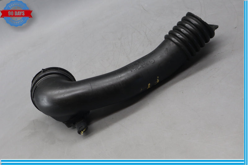Load image into Gallery viewer, 09-15 BMW 750i 750Li Turbocharger Turbo Intercooler Hose Pipe Line Oem
