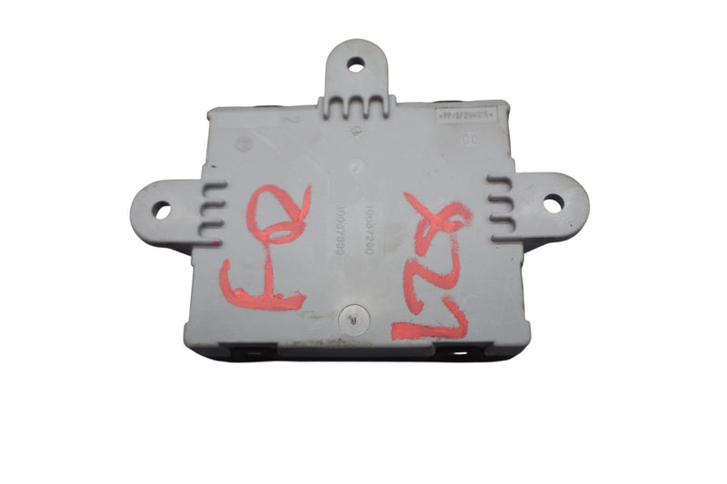 Load image into Gallery viewer, 12-13 Range Rover Evoque L538 Front Right Side Door Control Module Oem
