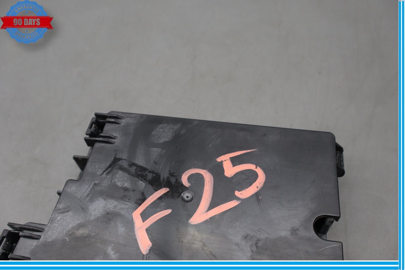 Load image into Gallery viewer, 09-15 Jaguar XF XFR Battery Terminal Clip Checker Fuse Junction Box Oem
