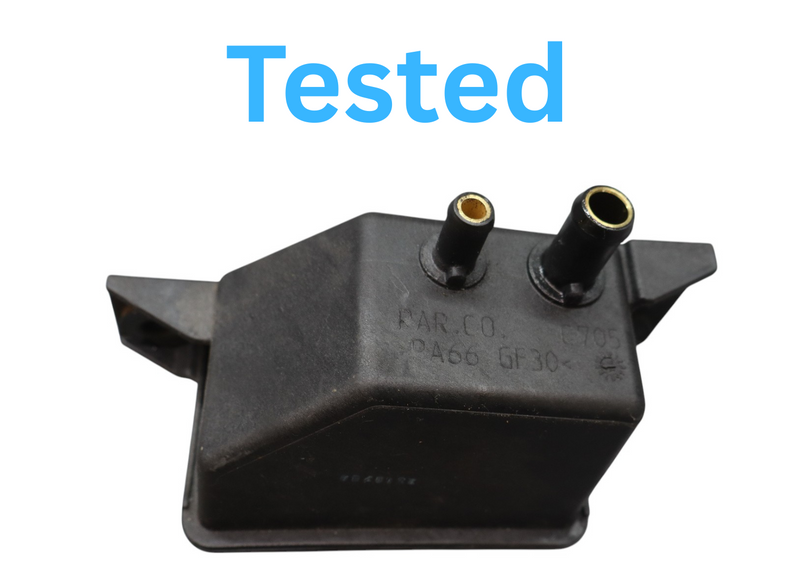 Load image into Gallery viewer, 14-20 Maserati Ghibli M157 Power Steering Pump Reservoir Tank Bottle Oem
