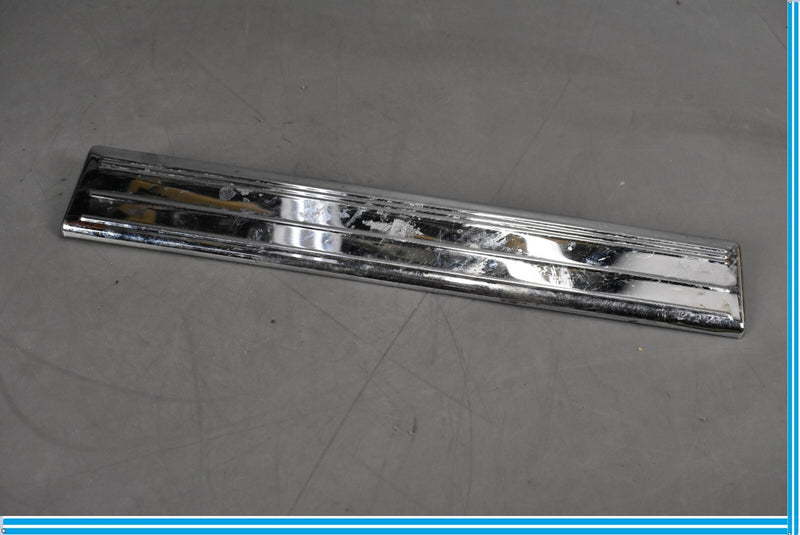 Load image into Gallery viewer, 00-06 Mercedes S500 S600 W220 Rear Right Passenger Door Sill Scuff Plate Oem
