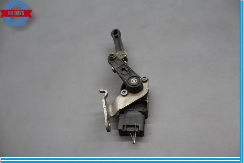 Load image into Gallery viewer, 11-16 BMW 535i xDrive Front Left Or Right Side Height Level Sensor Oem
