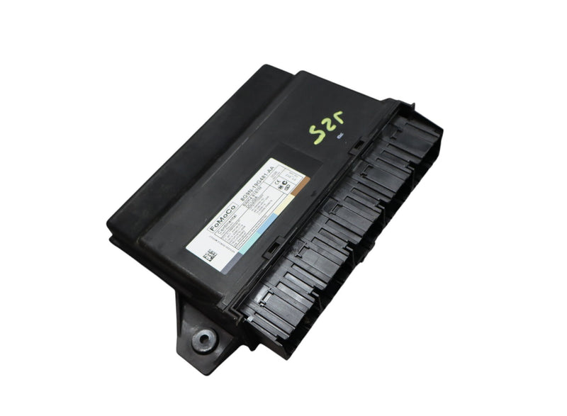 Load image into Gallery viewer, 07-15 Jaguar XF XFR XK XKR X250 Keyless Entry Module Unit 8G9N19G481AA Oem
