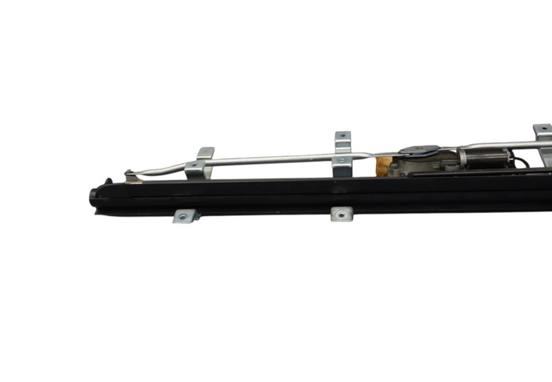 Load image into Gallery viewer, 04-13 Maserati Quattroporte M139 Rear Window Sun Shade Screen Roller Blind Oem
