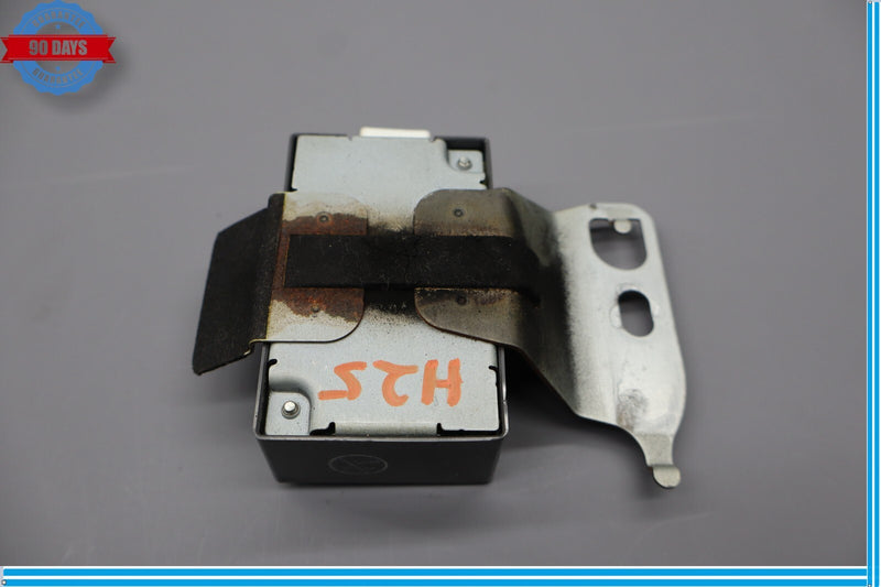 Load image into Gallery viewer, 07-10 Lexus LS460 LS460L TPMS Tire Pressure Monitor Receiver Module Unit Oem
