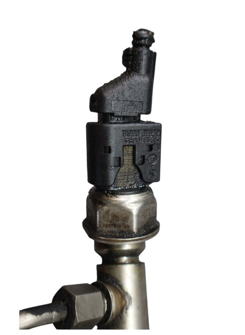 Load image into Gallery viewer, 08-17 BMW 740i 740Li 750i High Pressure Fuel Injection Injector Rail Tube Oem
