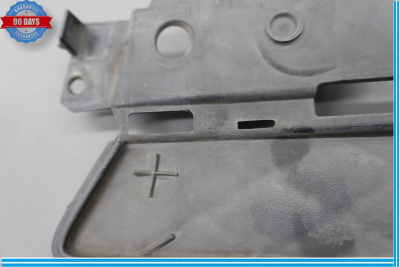 Load image into Gallery viewer, 07-12 Mercedes GL450 GL320 Left Side Fog Light Lamp Bumper Grille Grill Oem
