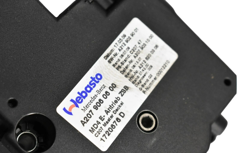 Load image into Gallery viewer, 10-17 Mercedes E350 E550 Panoromic Sunroof Motor Drive Unit A2079060600 Oem
