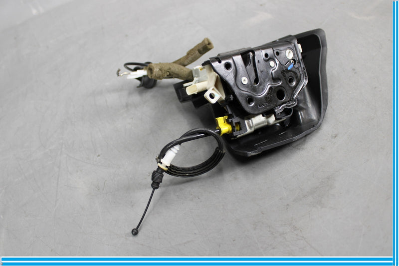 Load image into Gallery viewer, 11-18 Audi A8 Quattro Front Right Passenger Side Door Latch Lock Actuator Oem
