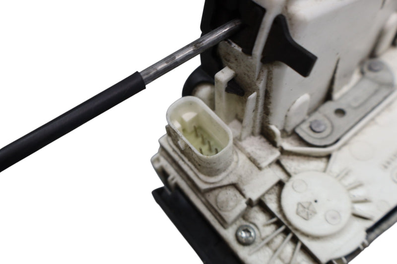 Load image into Gallery viewer, 14-22 Maserati Ghibli Quattroporte Front Right Side Door Lock Latch Actuator Oem
