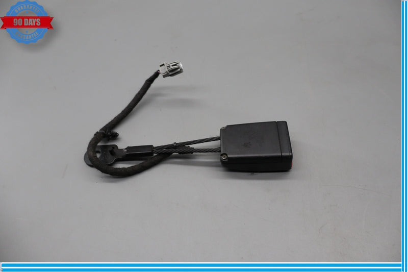 Load image into Gallery viewer, 14-19 Maserati Ghibli Front Right Passenger Side Seat Belt Buckle Black Oem
