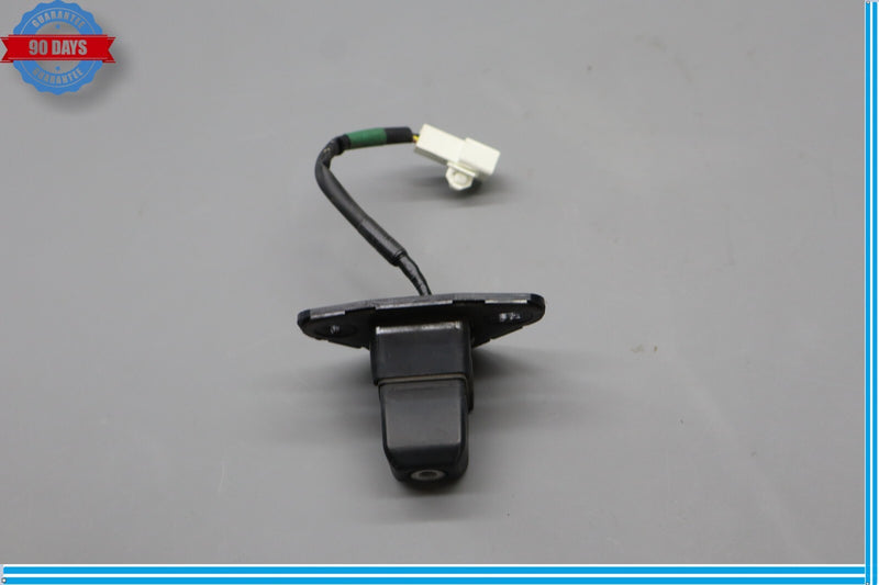 Load image into Gallery viewer, 07-09 Lexus LS460 Rear Trunk Lid Backup Reverse Camera 8679050020 Oem
