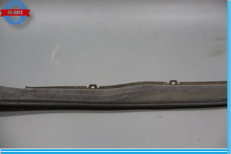 Load image into Gallery viewer, 07-12 Lexus XF40 LS460 Front Right Passenger Side Fender Upper Molding Trim Oem
