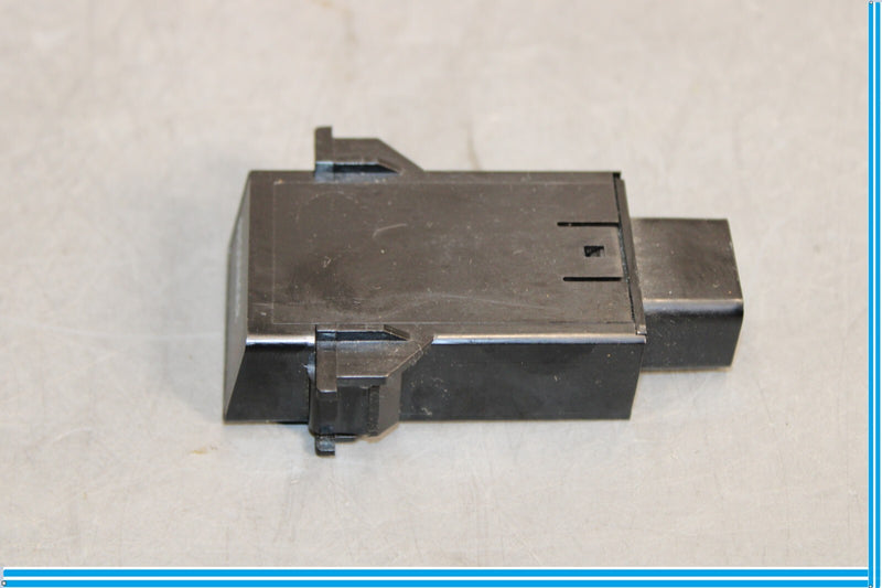 Load image into Gallery viewer, 02-05 Lexus SC430 Right Side Seat Belt Caution Warning Indicator Light Oem
