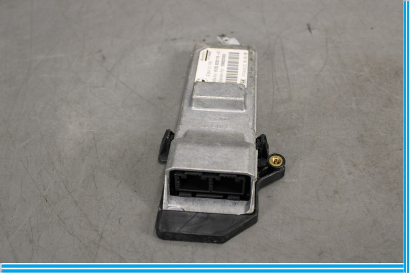 Load image into Gallery viewer, 09-15 BMW 750Li F01 F02 Front Right Side Seatbelt Retractor Module Oem
