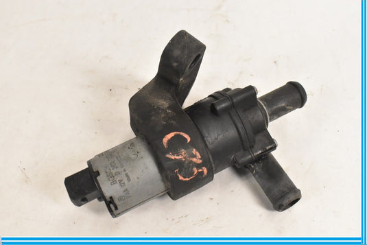 09-11 Jaguar XF X250 AC A/C Air Conditioning Water Pump 2R8H18D473BC OEM