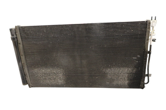 13-16 Hyundai Equus Front A/C AC Air Conditioning Condenser 976063N201 Oem
