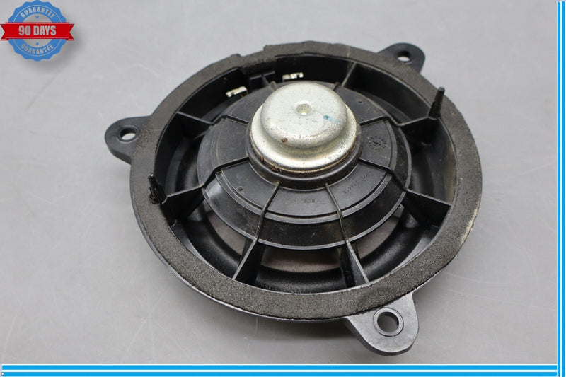 Load image into Gallery viewer, 03-13 Maserati Quattroporte Rear Right Side Audio Sound Speaker Bose Oem

