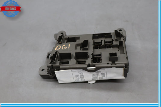 07-13 BMW X5 E70 Power Junction Terminal Block Fuse Relay Box 693168703 Oem