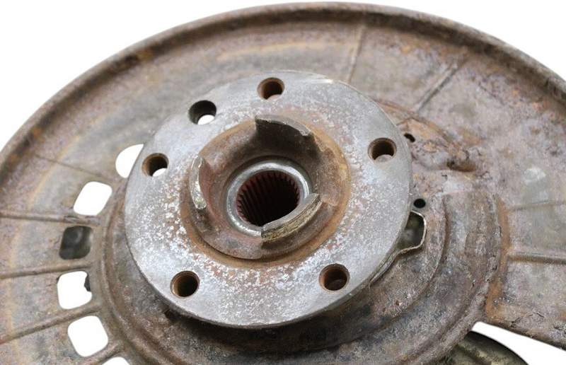 Load image into Gallery viewer, 11-17 Volkswagen VW Touareg Rear Left Driver Side Spindle Knuckle Hub Oem

