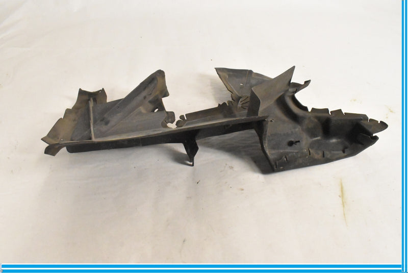 Load image into Gallery viewer, MERCEDES R230 SL-CLASS PASSENGER/RIGHT FRONT RADIATOR CORE SUPPORT AIR DUCT
