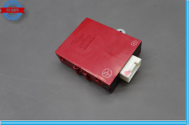 Load image into Gallery viewer, 02-05 Lexus SC430 Z40 Network Gateway Control Module Unit 8911124010 Oem
