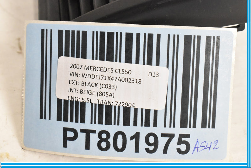 Load image into Gallery viewer, 07-13 Mercedes W221 S550 Right Side Dashboard AC A/C Air Vent Black OEM
