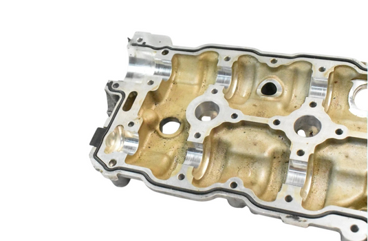 14-20 Maserati Quattroporte GTS 3.8L V8 Engine Right Cylinder Head Cover Oem