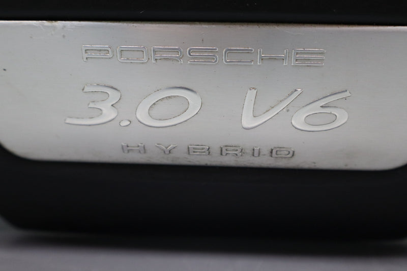 Load image into Gallery viewer, 11-18 Porsche Cayenne 958 S Hybrid 3.0L V6 Engine Motor Cover Panel Oem
