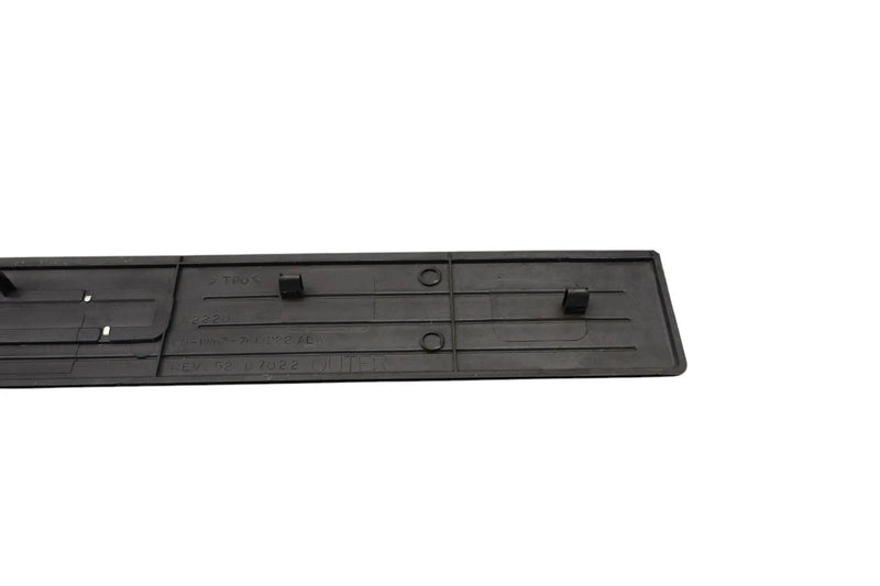 Load image into Gallery viewer, 02-05 Ford Thunderbird Right Side Lower Door Well Seal Scuff Step Plate Trim Oem

