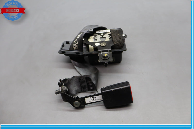 Load image into Gallery viewer, 11-13 Hyundai Equus SIG Rear Center Seat Belt Retractor w/ Latch End Buckle Oem
