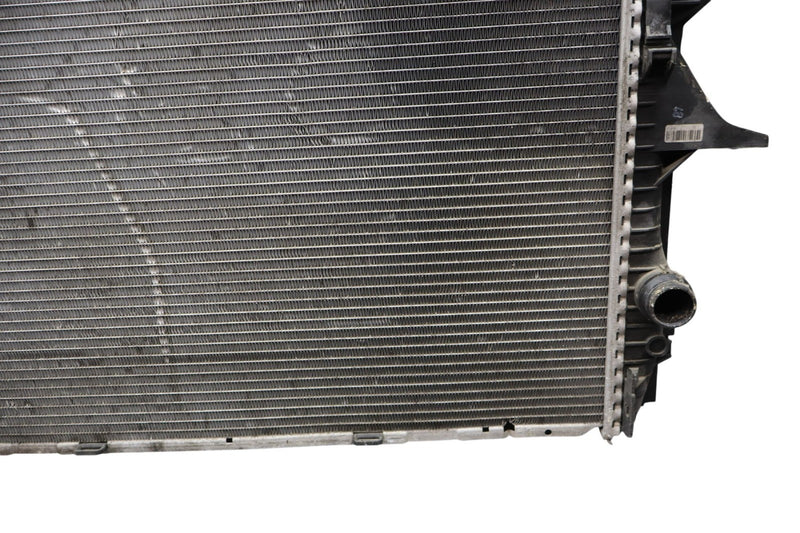 Load image into Gallery viewer, 07-15 Audi Q7 3.0L Front Engine Coolant Cooling Radiator Assembly 7L6121253B Oem
