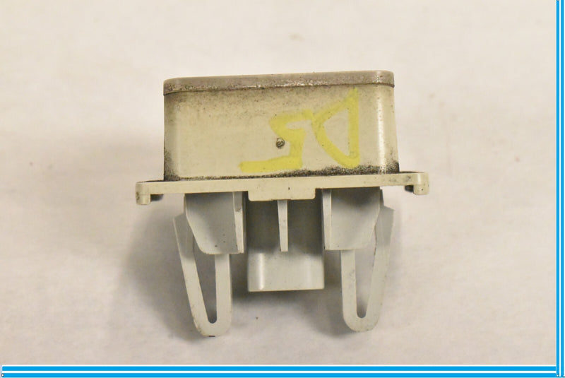 Load image into Gallery viewer, 15-20 Mercedes C300 W205 Rear License Plate Light Lamp LED 0999067000 Oem
