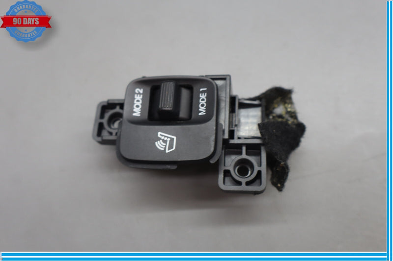 Load image into Gallery viewer, 11-13 Hyundai Equus Front Left Side Seat Adjustment Switch Control Mode Oem
