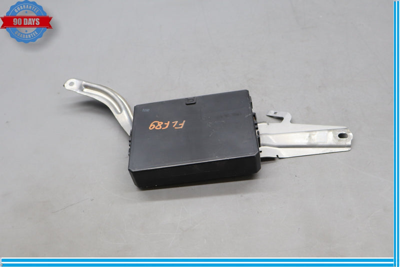 Load image into Gallery viewer, 07-09 Lexus LS460 Front Left Driver Side Door Control Module 8922250280 Oem
