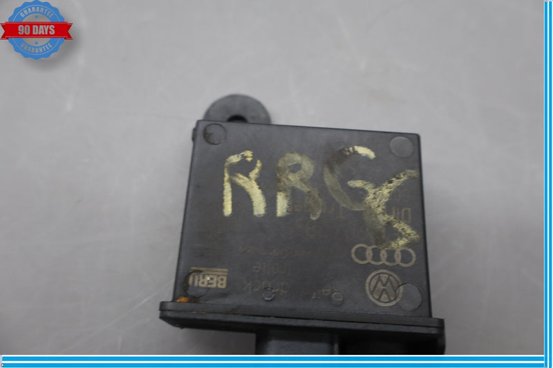 Load image into Gallery viewer, 11-18 Porsche Cayenne Rear Right Tire Pressure Monitor Sensor Module TPMS Oem
