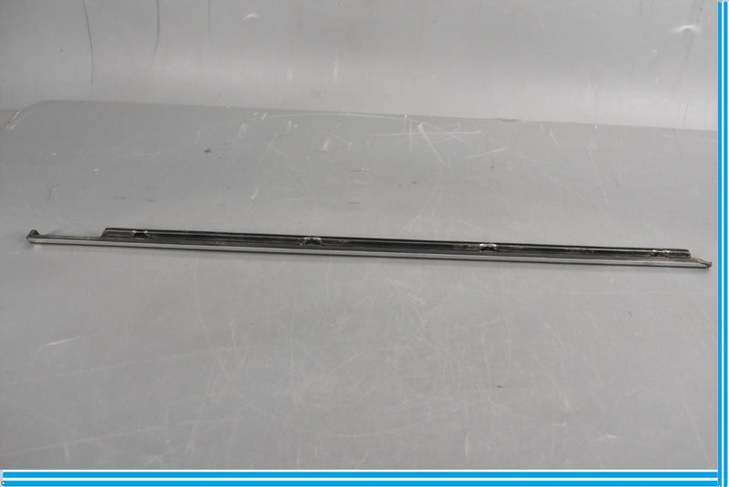 Load image into Gallery viewer, 00-06 Mercedes S500 S600 W220 Front Left Driver Door Rub Strip Molding Oem
