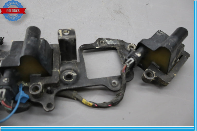 Load image into Gallery viewer, 03-07 Hummer H2 Right Side Engine Ignition Coil Set W/ Bracket Oem
