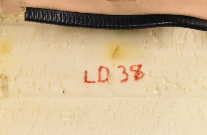 Load image into Gallery viewer, 09-13 Maserati Quattroporte Front Left Driver Side Top Upper Seat Cushion Oem
