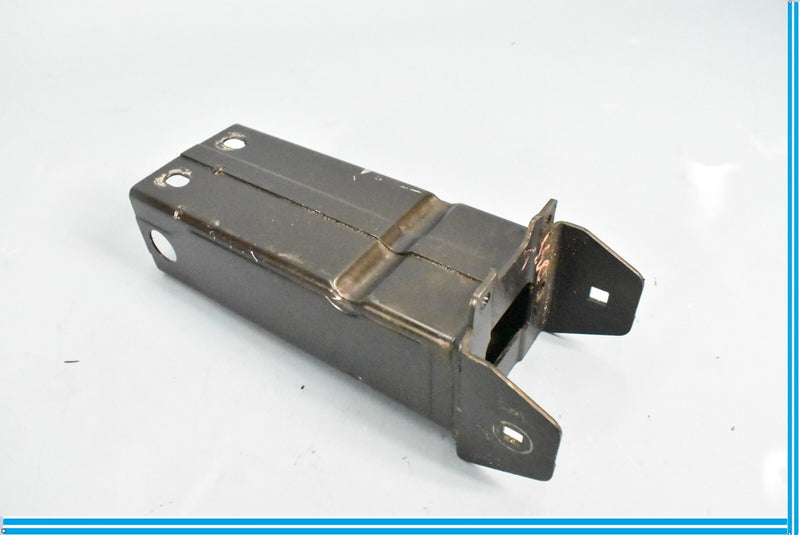 Load image into Gallery viewer, 00-06 Mercedes CL500 CL600 W215 Front Left Bumper Reinforcement Bar Bracket Oem
