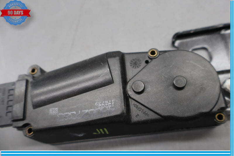 Load image into Gallery viewer, 11-18 Audi A7 Quattro S8 Rear Trunk Lid Latch Lock Actuator Striker Plate Oem
