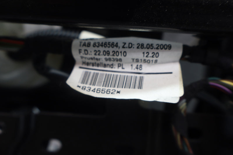 Load image into Gallery viewer, 07-15 Audi Q7 Front Right Passenger Side Lower Seat Rail Frame W/ Motor Oem
