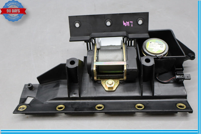 Load image into Gallery viewer, 03-08 Mercedes R230 SL500 Rear Left Side Speaker Luggage Seatbelt Retractor Oem
