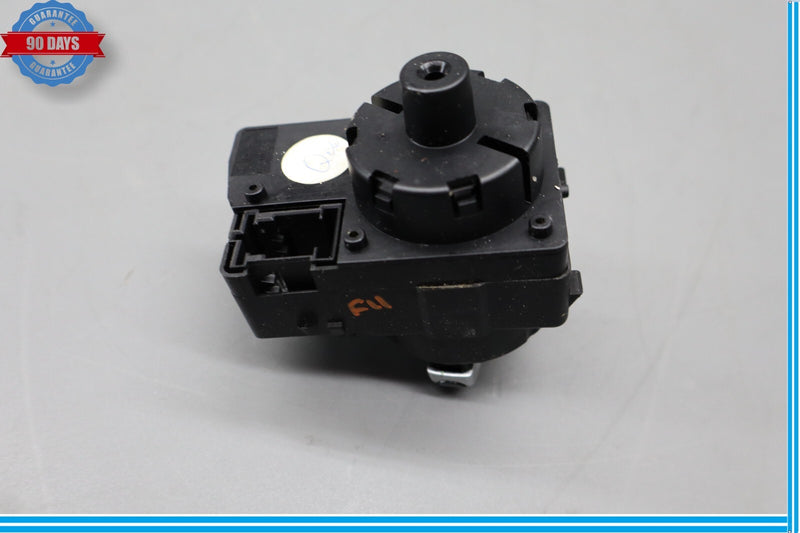 Load image into Gallery viewer, 03-12 Mercedes R230 SL500 SL55 AMG Headlight Control Switch 2305450104 Oem

