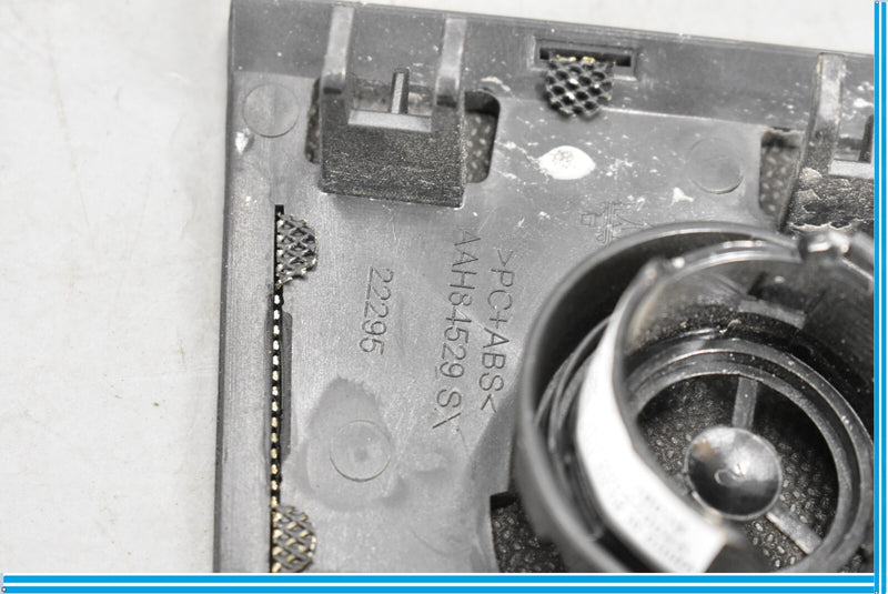 Load image into Gallery viewer, 14-17 Maserati Ghibli Front Left Side Dash Tweeter Speaker Cover Oem
