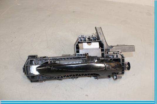 14-19 Mercedes W117 CLA250 Front Right Side Exterior Door Handle Black Oem