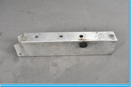 09-15 BMW 750Li 750i F01 F02 Front Right Bumper Bracket Lower Brace 7158872 Oem