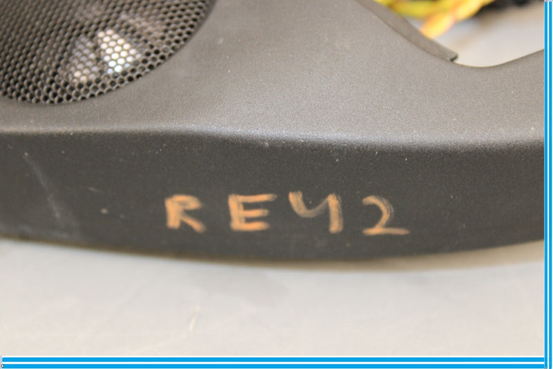Load image into Gallery viewer, 04-10 BMW 645Ci 650i Front Right Side Door Corner Tweeter Speaker Oem
